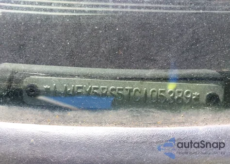 1996 Jeep Grand Cherokee Laredo from USA, damaged, VIN 1J4EX58S5TC105389